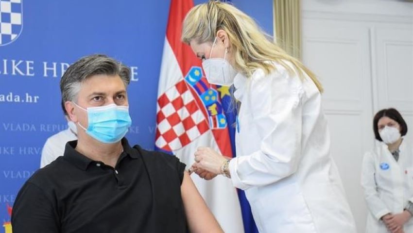 Premijer Plenković nakon preboljenja korone primio i treću dozu cjepiva