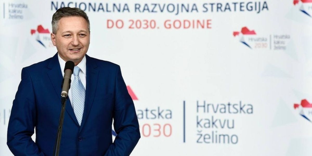 Na osobni zahtjev razriješen državni tajnik pod povećalom USKOK-a