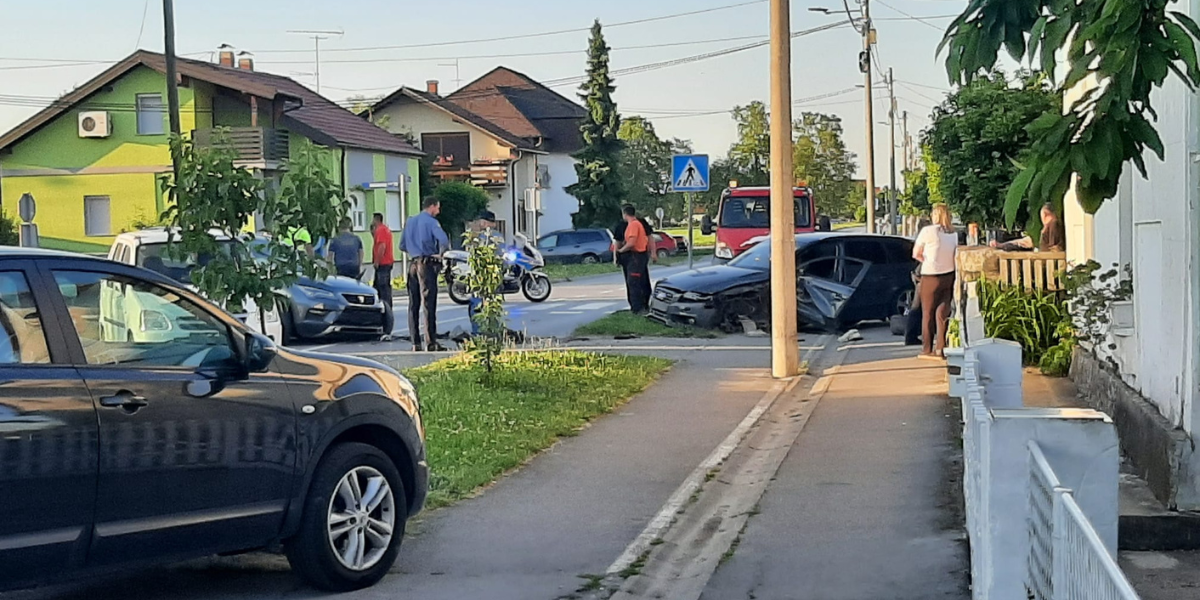 [FOTO] Teška prometna nesreća u Bjelovaru ispred obiteljske kuće, ima povrijeđenih