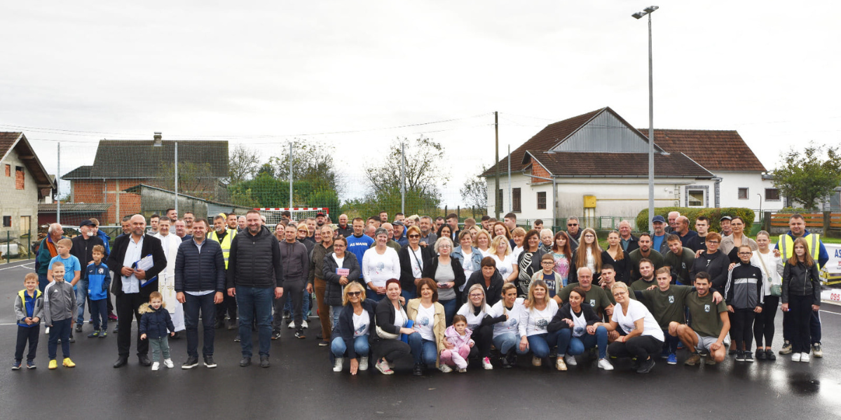 Završena je izgradnja sportskog igrališta u Hrgovljanima!