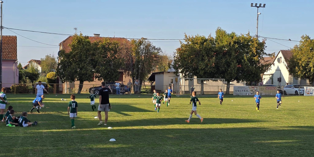 NK Hajduk iz Hercegovca dobio je rasvjetu za cijelo igralište