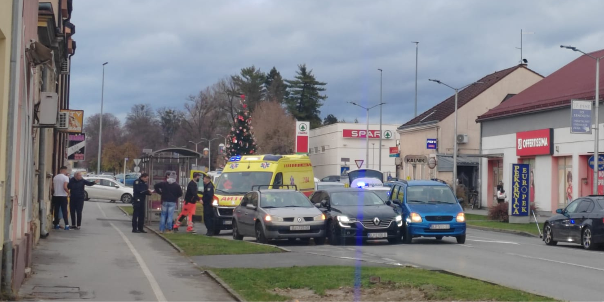 [FOTO] Prometna nesreća u Franjevačkoj ulici, promet se odvija otežano