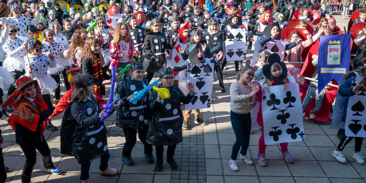 [FOTO] Maškare već prošetale gradom: evo tko je pokazao najbolje drugo lice!